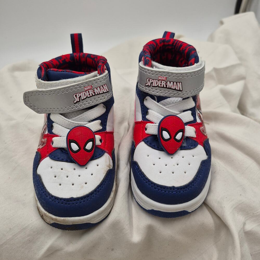 Harper Canyon Spider-Man High Top Sneakers Shoes Size 5
